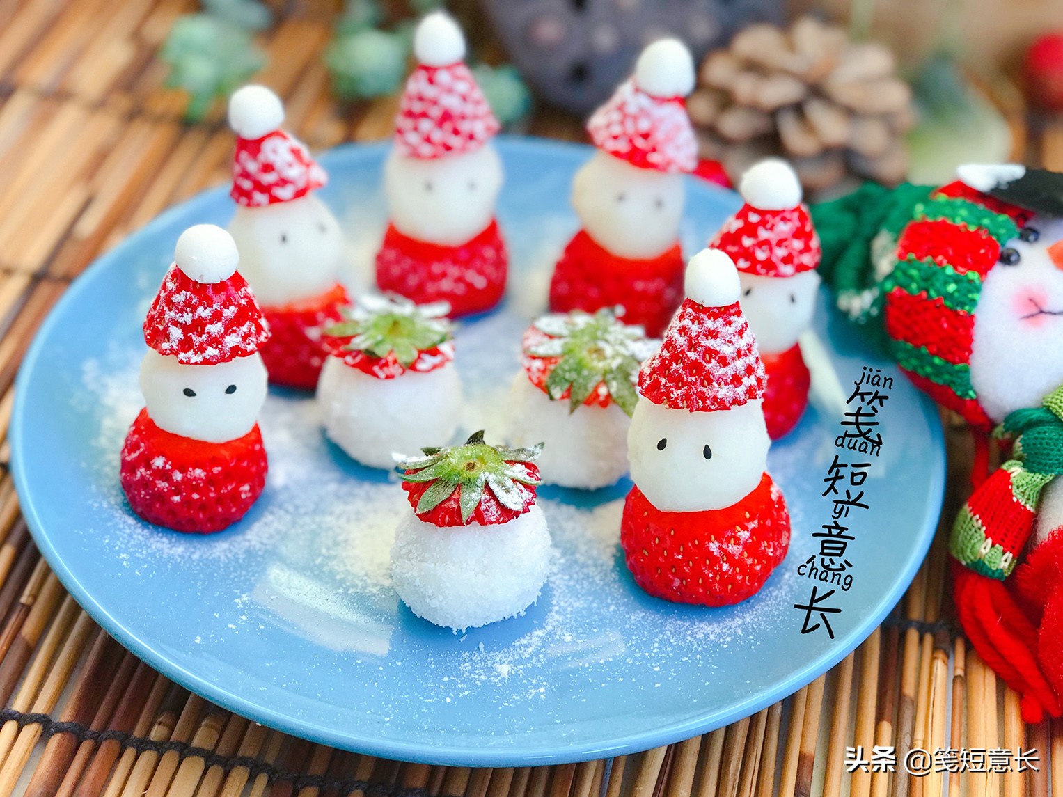 草莓圣诞树小雪人怎么做_草莓圣诞树小雪人的做法_豆果美食