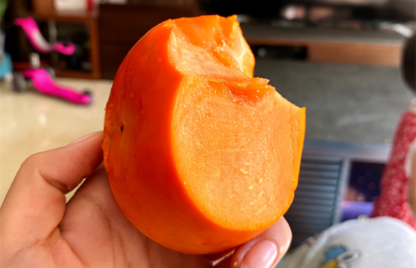 现在柿子正当季,教你2种方法自制"懒柿子",脆甜可口超好吃