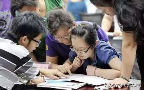 2021年河北高校分数线预测，“跳水”大势所趋，考生却高兴不起来