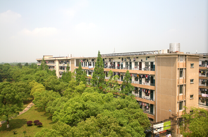 这所由毛泽东亲自倡办的大学，坐拥6大