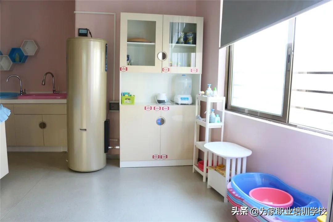 这个家政培训学校太厉害了！为家职业培训学校简介