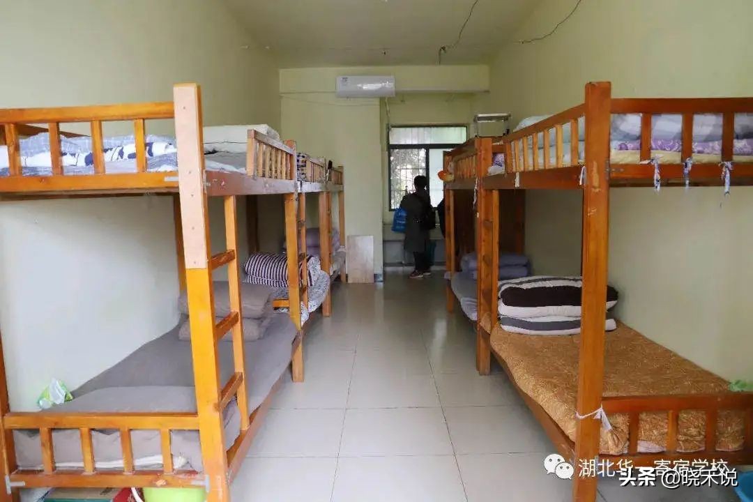 寄宿与非寄宿！武汉17所初中学校大PK，谁是赢家呢？