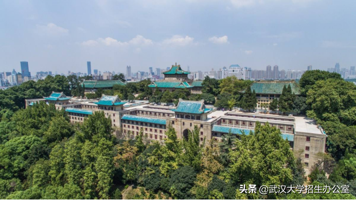 武汉大学：中国“最最最最最最最”令人向往的大学之一！