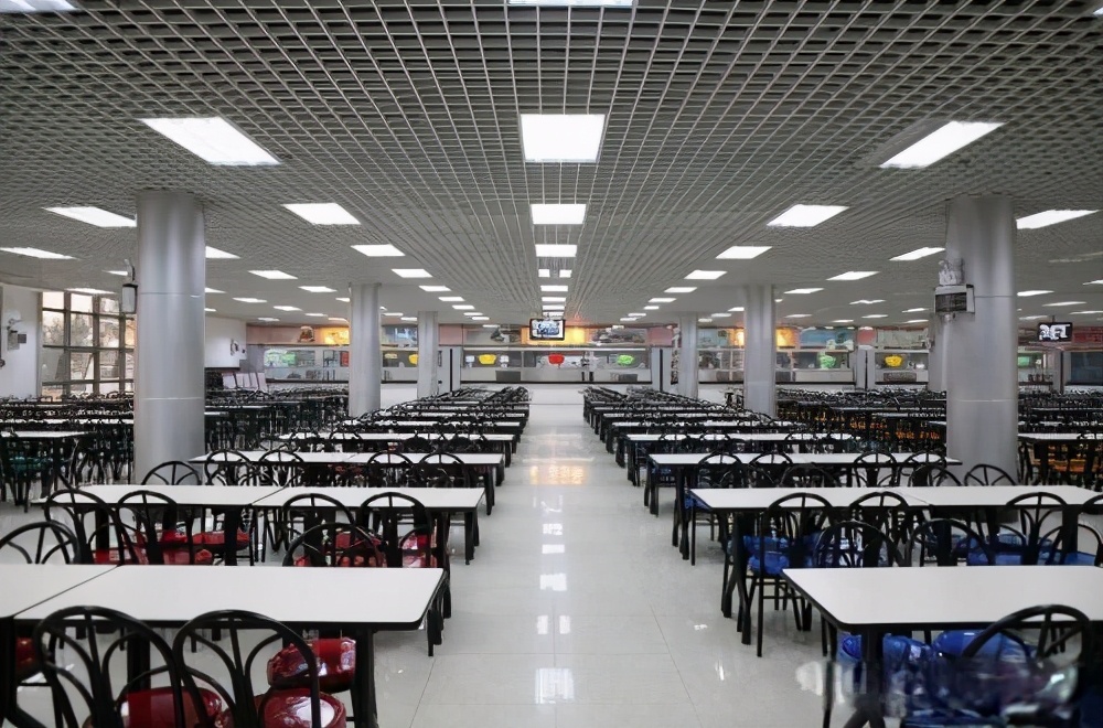 广东科贸职业学院学费宿舍费学校环境宿舍环境怎么样