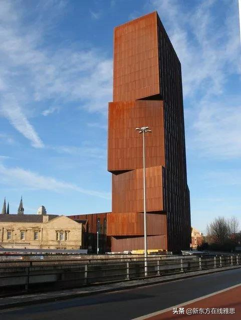 英国大学最丑教学楼评选！连牛津大学都“躺枪”了