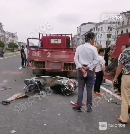 悲剧！鄱阳一货车与电动车相撞，夫妻二人1死1伤