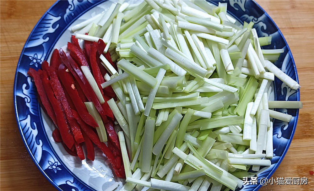 韭黃肉絲,韭黃肉絲的家常做法