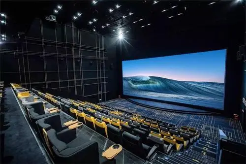 6家LED显示屏上市公司期中考得怎么样？
