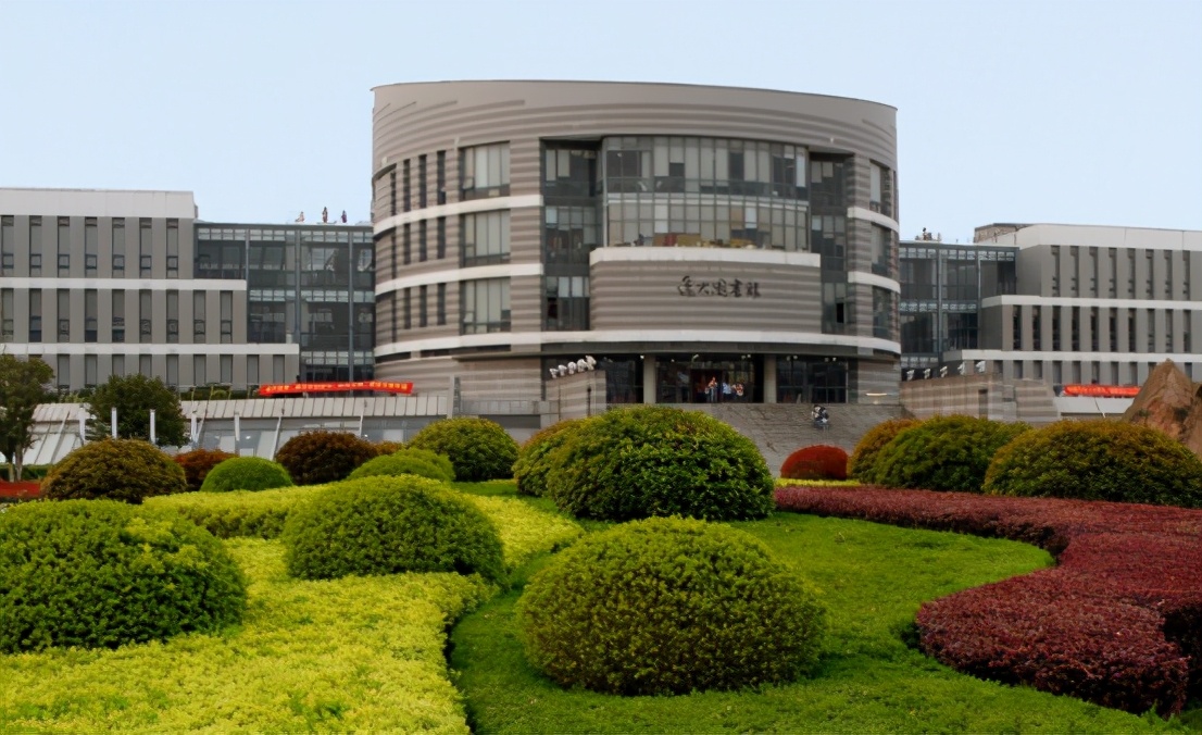 江苏省这5所大学，得到了“人民日报”的推荐，考上的学生很吃香