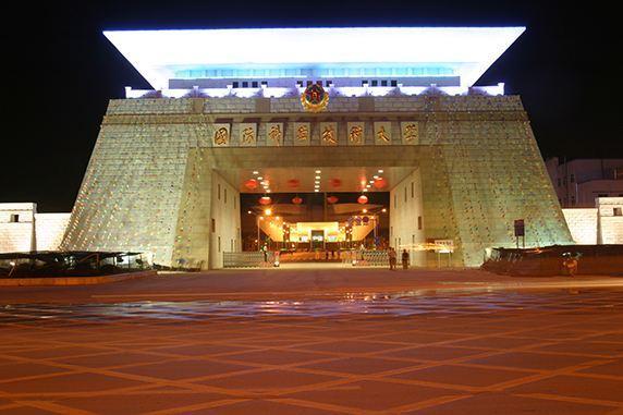 这所985大学，横跨5个城市，拥有7个校区，你们知道他是谁么