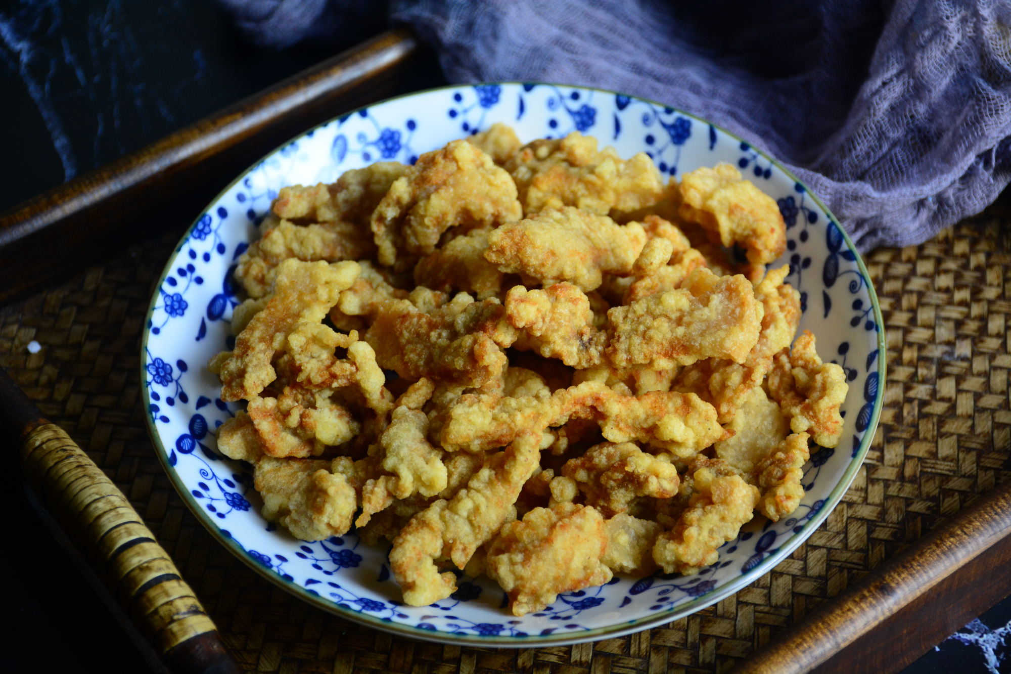 酥肉怎么做又酥又脆（教你炸酥肉地道做法又香又酥）