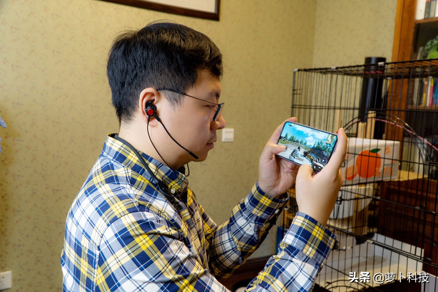 99元，靠听就能吃鸡？维迪声ES12电竞游戏蓝牙耳机体验