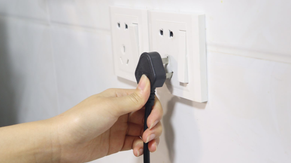 為何家里電費這么貴？教你4個小方法，一年省下不少錢，快來看看