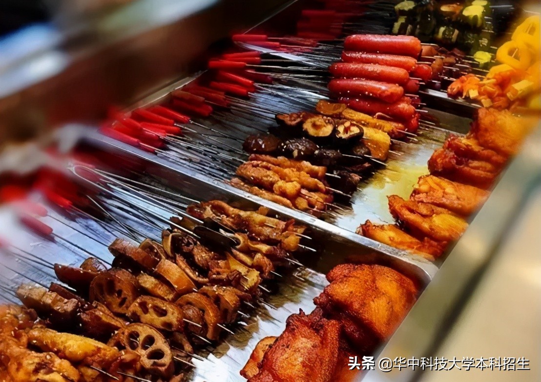 神仙配置！坐拥36个食堂和4个地铁站，湖北“最壕”大学来了！