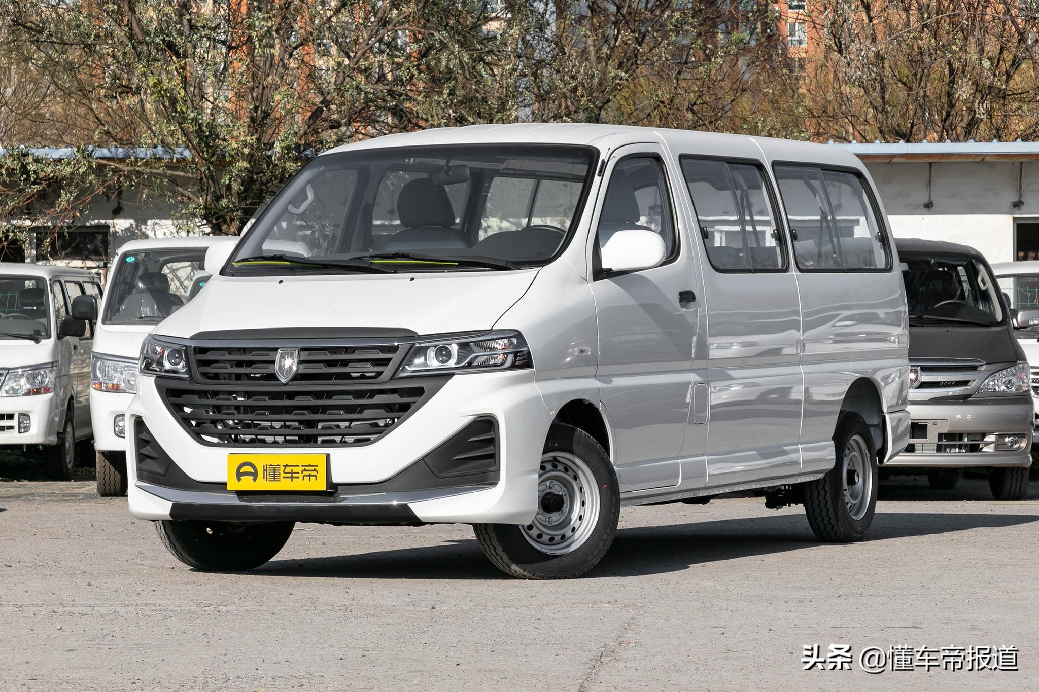新车 </p><p>　　 德味“五菱宏光”，解析奔驰新Citan，实际却是换标雷诺？