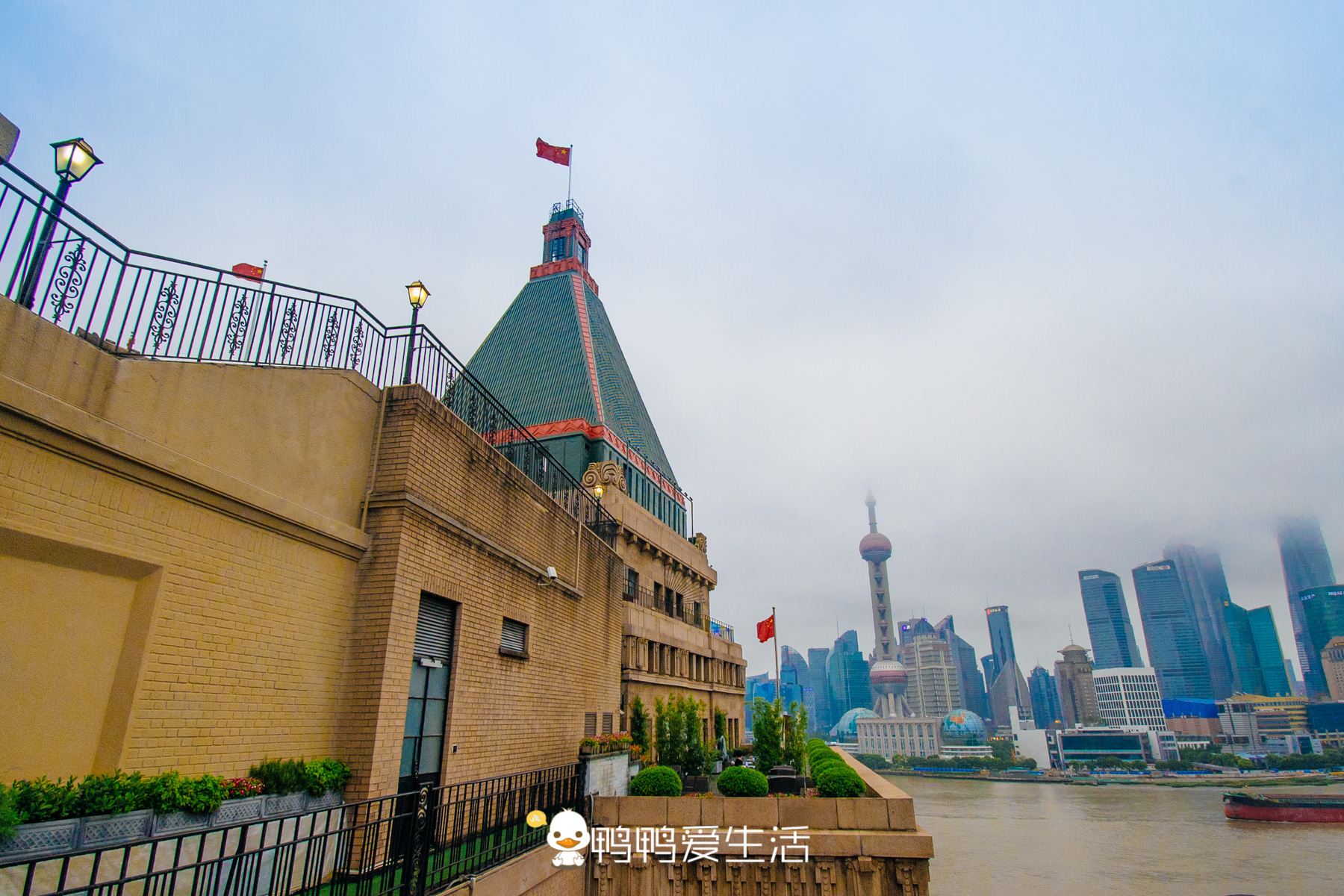 和平饭店经典之旅，走进老上海的风云故事，看尽外滩繁华与沧桑
