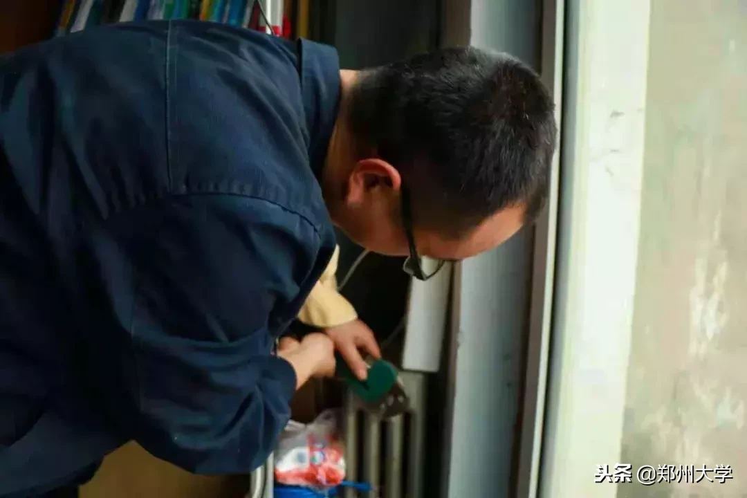 是谁给了郑大人过冬的温暖？