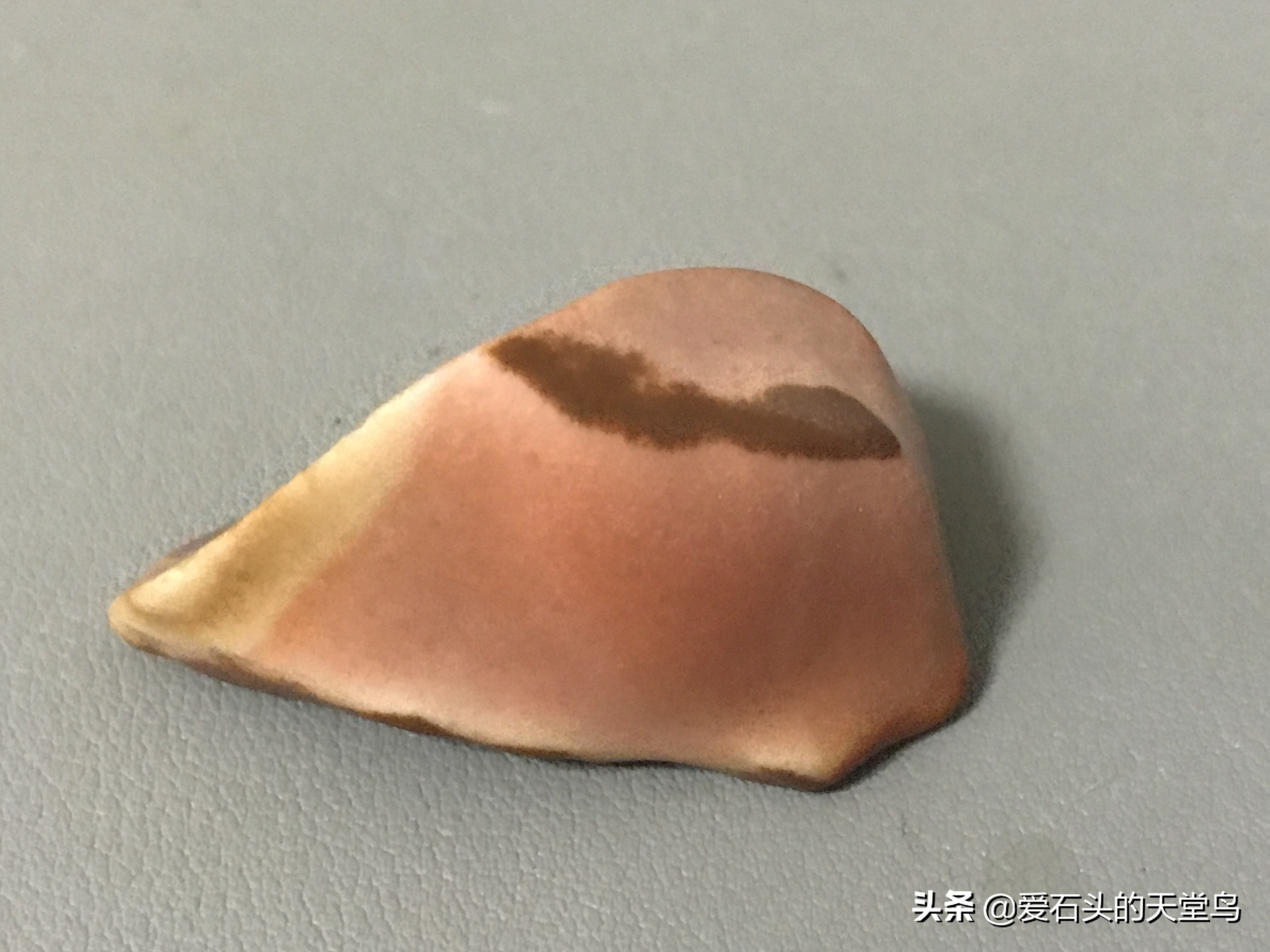 最好的泥石图片（关于质地不同的泥石特征）