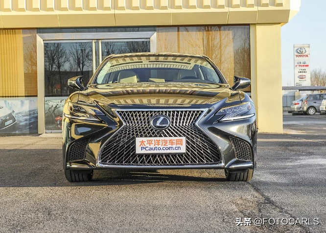 雷克萨斯LS350入门版实拍，售价80.8万起，卖的就是颜值和品质？