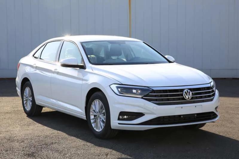 大众速腾对比卡罗拉：开惯丰田后换驾 Volkswagen 性能体验