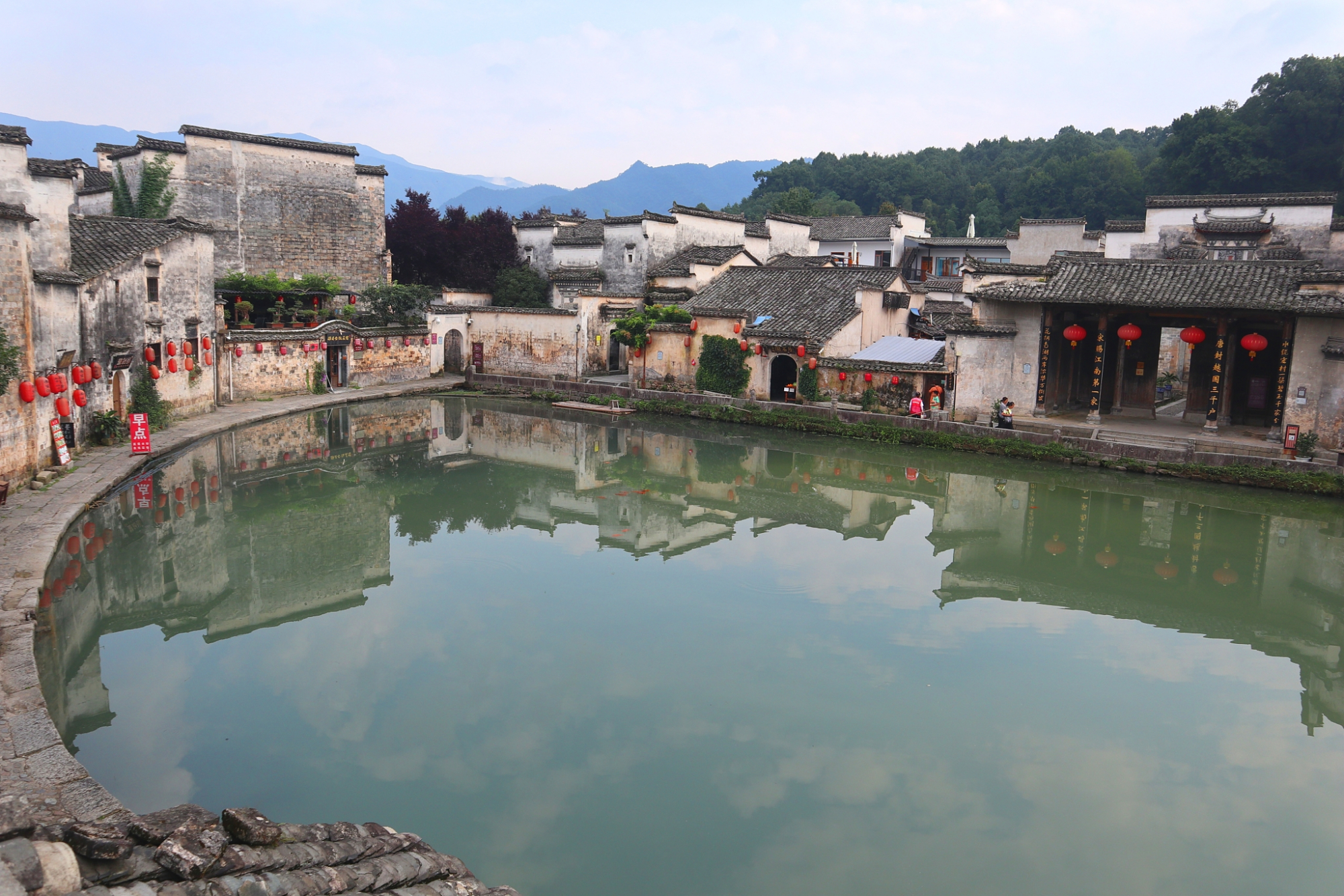 安徽宏村最恢宏的古建,祠堂供奉一位巾帼丈夫,她是宏村总设计师