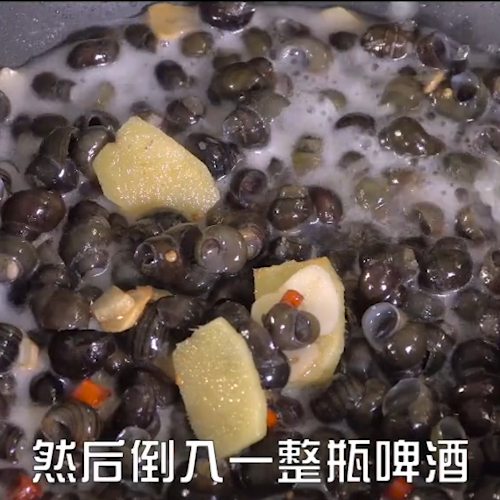 炒田螺，还在直接焯水就错了，掌握这个小窍门，口感鲜嫩还不腥