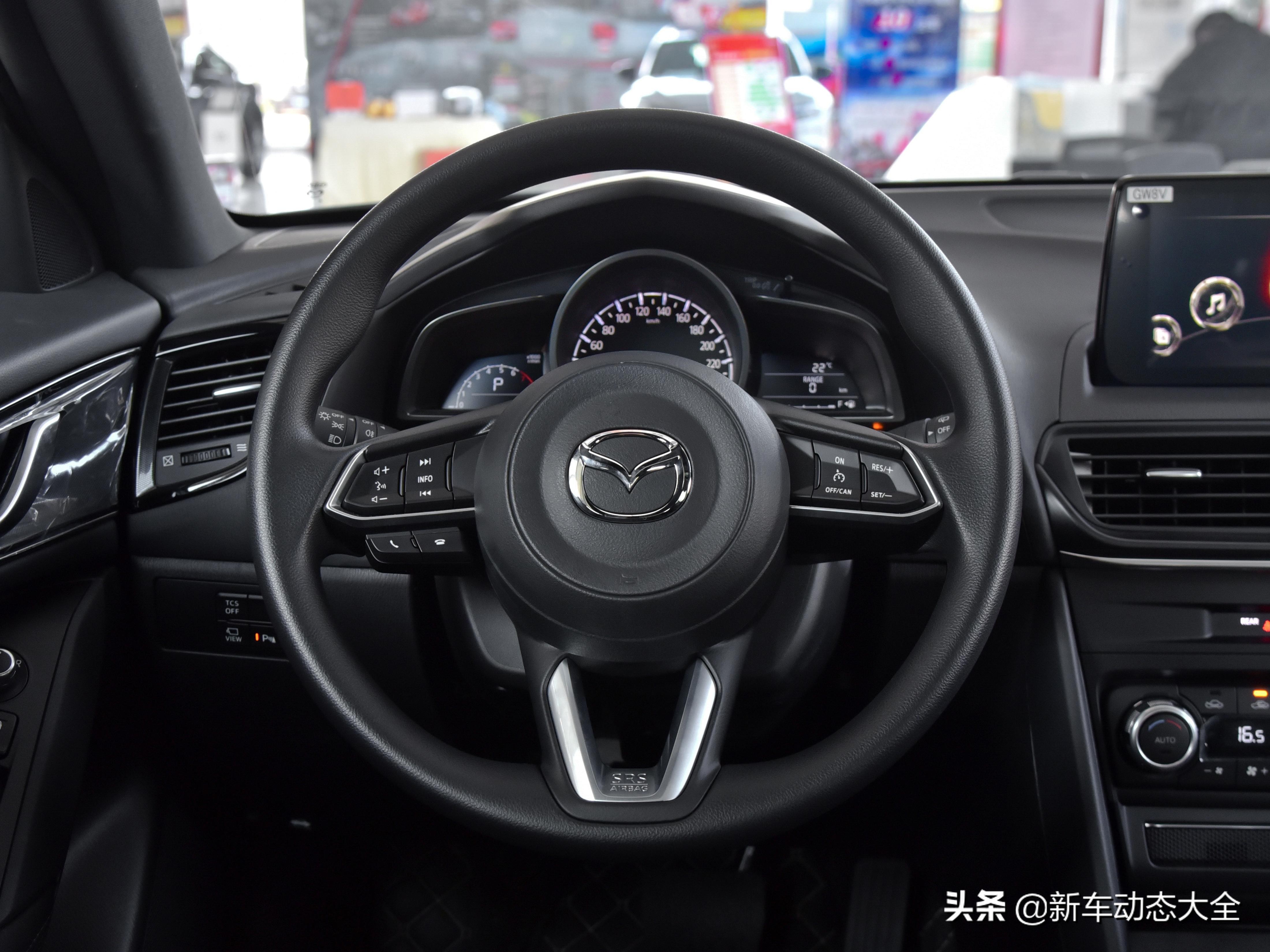 颜值、操控都很高，很适合年轻人的合资SUV，带你看马自达CX-4