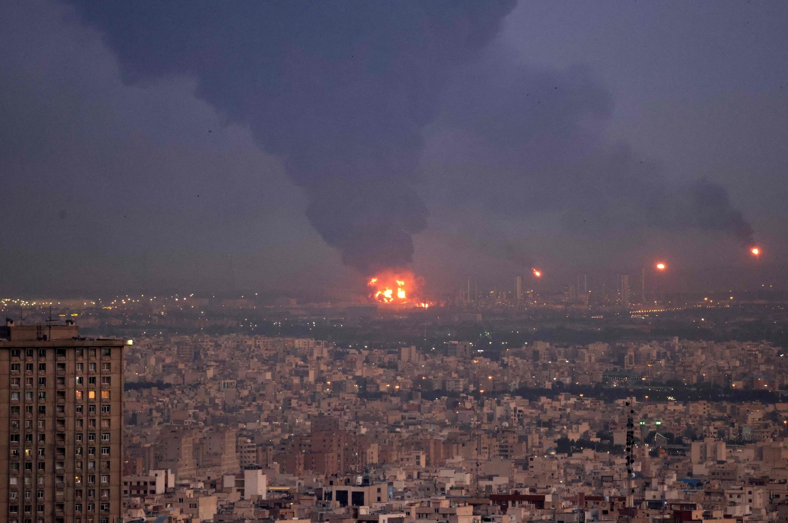 德黑兰大爆炸：一场注定发生的灾难，现恐为时已晚