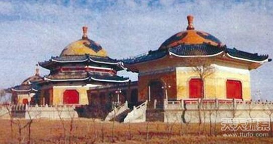 图坦卡蒙面具估价10万亿美元，秦始皇陵中有超过他的文物吗