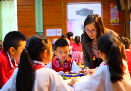 考上二本还有希望吗？这三个专业堪称“香饽饽”，未来不可限量