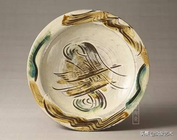 81件陶瓷器皿（日本民艺馆馆藏），珍贵