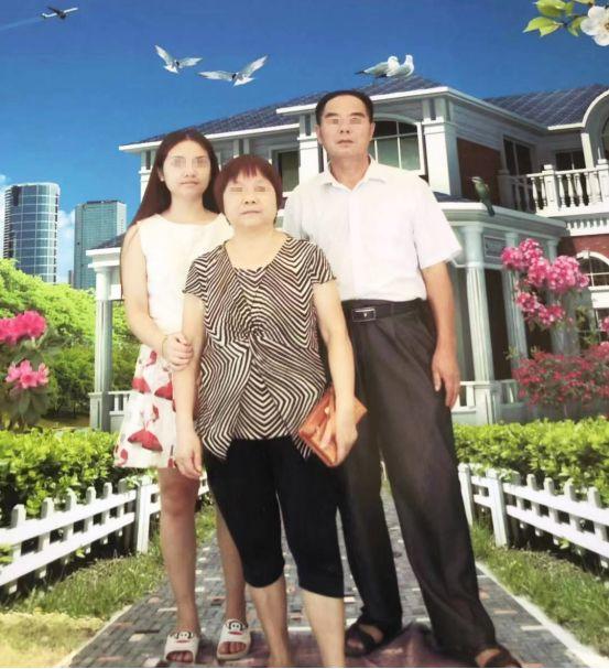 女护士196刀刺死“同性情侣”判死缓？致命“亲密关系”背后的真相公布
