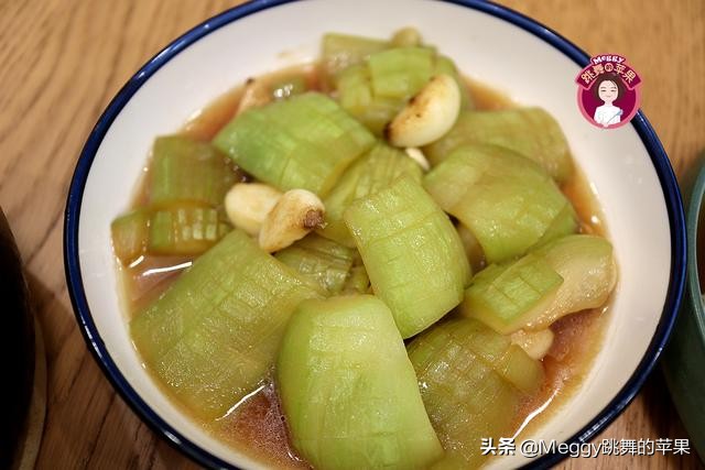 家有高考生，晚饭4菜1汤，2荤3素有说头，家长孩子全程无压力