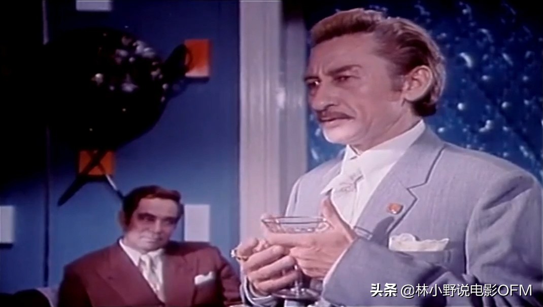 《潜伏》站长太太年轻时是有多美艳，中国第一部科幻片了解一下