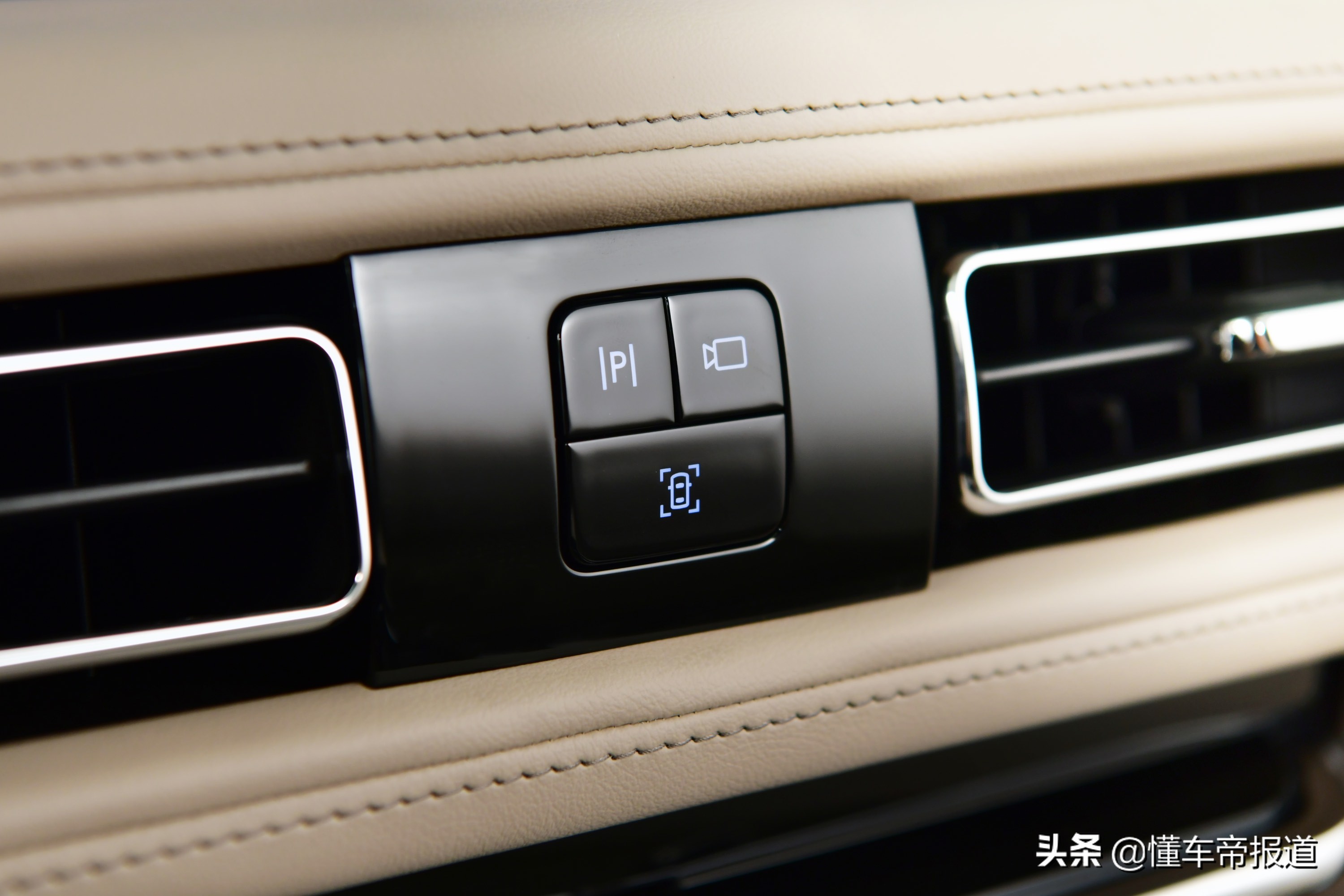 挑战宝马X5、奔驰GLE，全新林肯飞行家上市，售价62.88-81.88万元