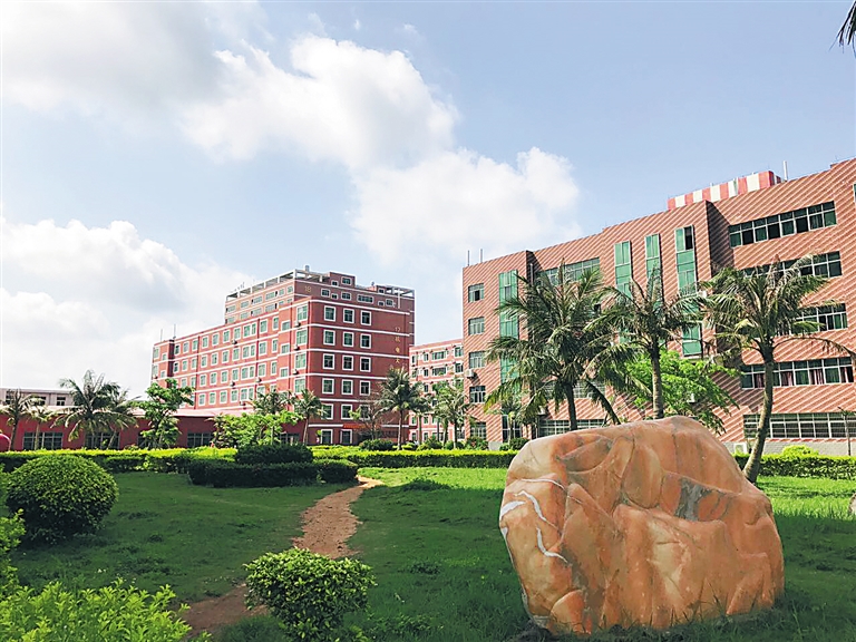 最新出炉：2021年海南省职业技术大学排名，共有1所入选