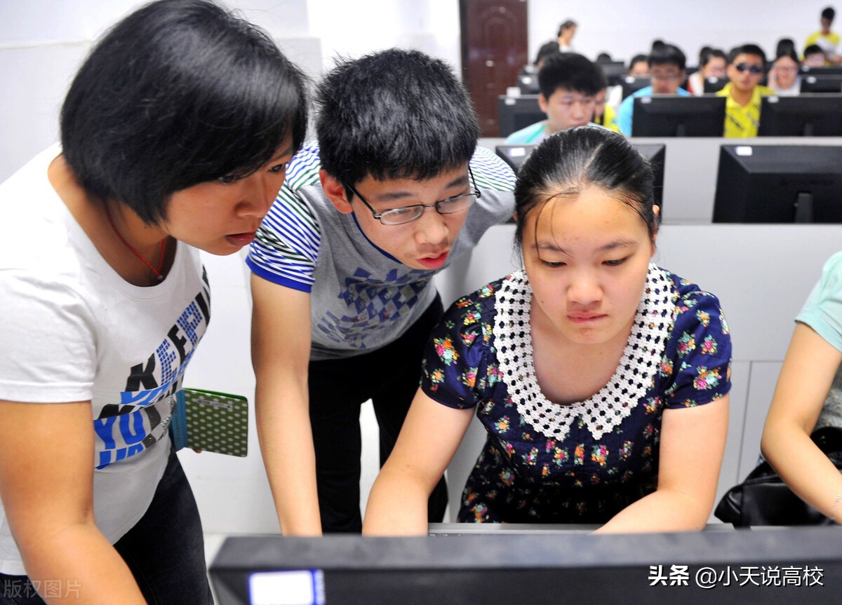 2021高考：表弟二本过20分，问我怎么报志愿，我却建议他去复读