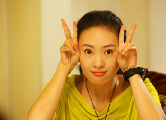 “小章子怡”：为上位被教授强奸，被张国立儿子家暴报复险些丧命