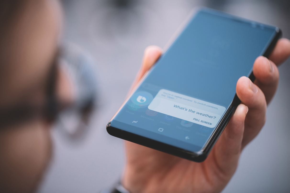 盘点手机上的语音助手，哪个最聪明？答案是三星的bixby。