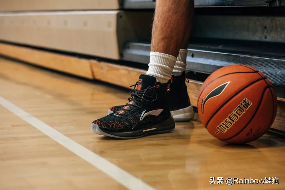 李宁驭帅13“䨻”升级版实战测评 驭帅13“䨻”和驭帅13对比测评