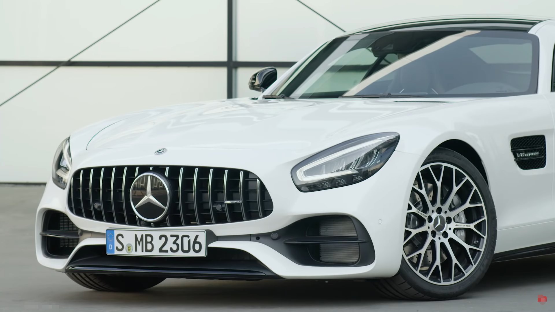 2020新车抢先看——解读全新一代奔驰amg gt双门跑车