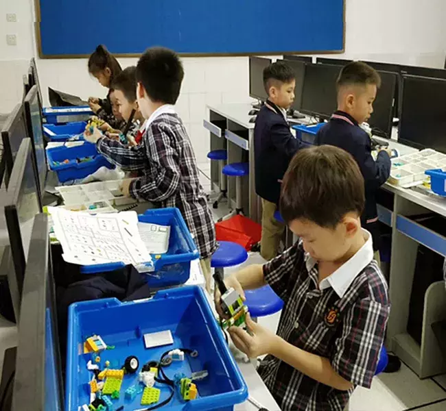 揭秘深圳鹏兴实验学校！学位供不应求，这所学校到底有什么魅力？