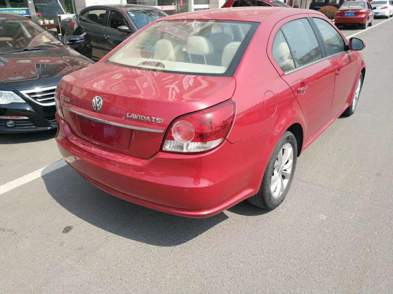 8年车龄1.4T二手朗逸，同样的价格为什么不买1.6L速腾？