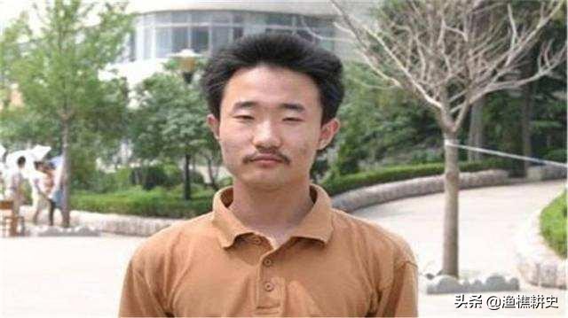 高考史上最牛逼的3位“考霸”，高考满分记录，至今无人超越