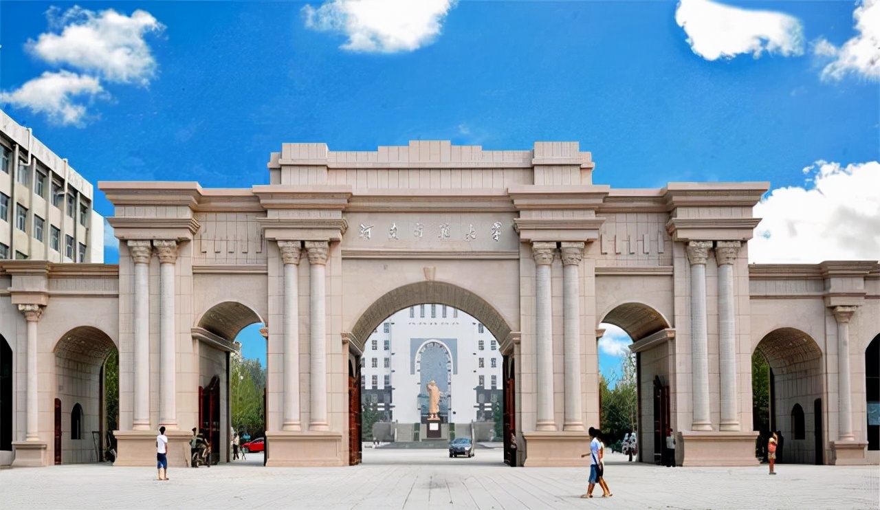 从录取分数看，河南省8所以“师范”命名的大学排名如何？