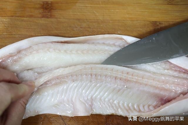 再也不吃外面的鳗鱼饭了，自己做的好吃又省钱，香嫩肥美真过瘾