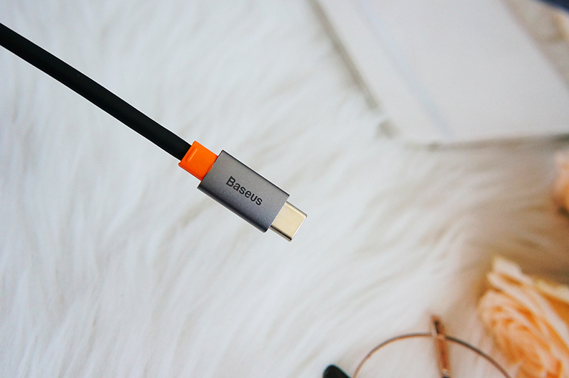 接口多才高效！倍思九合一多功能Type-C扩展坞体验