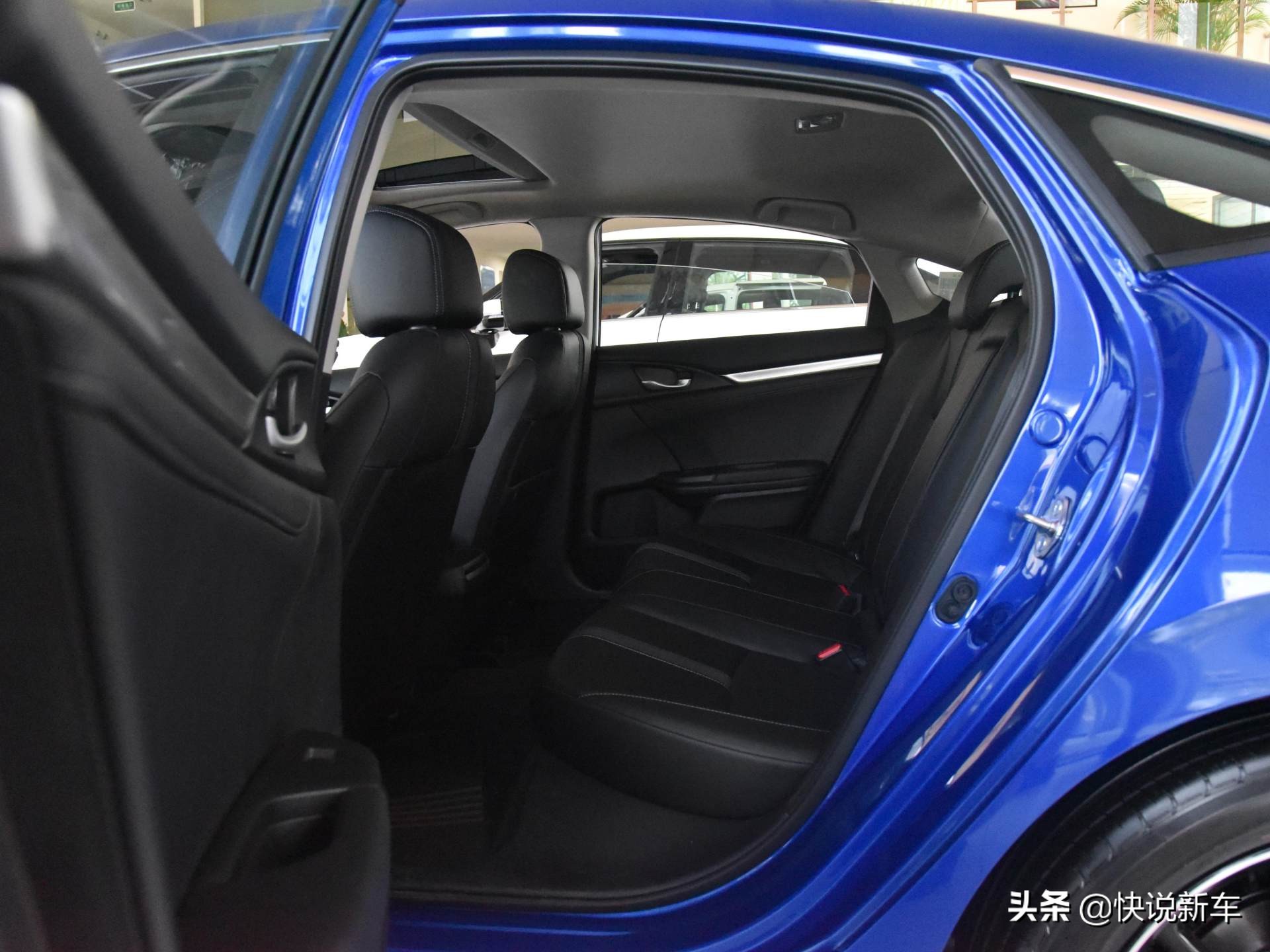 时尚紧凑型车，动力不错，隔音差，实拍思域