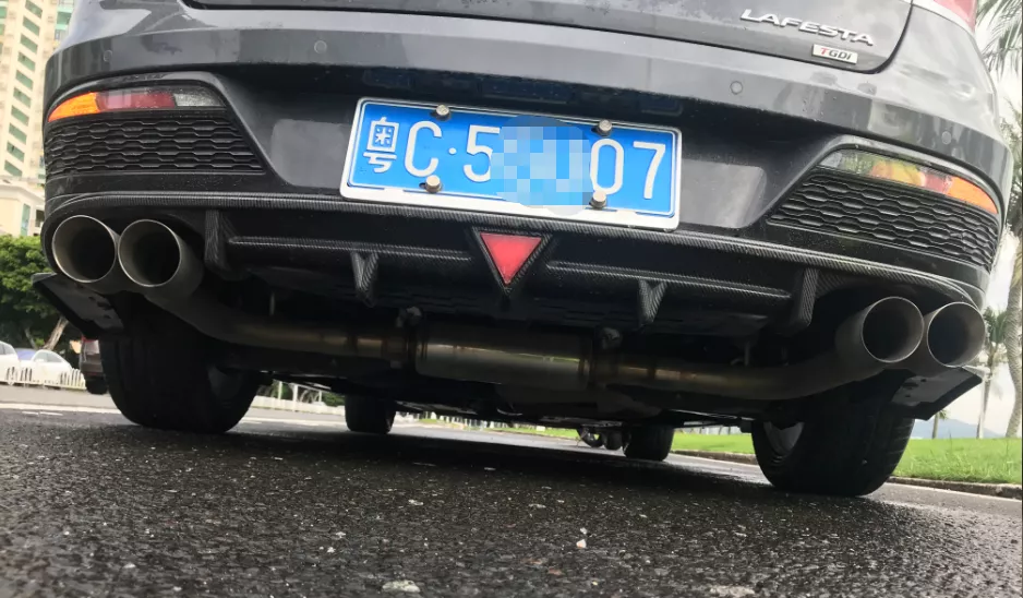 粤B兰博基尼飓风跑来珠海炸街，频发抖音被举报！交警全市布控！