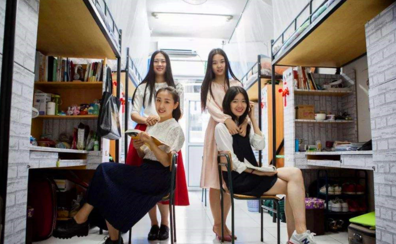 中南大学再现“女神寝室”，4名大学生全员保研，颜值气质双在线
